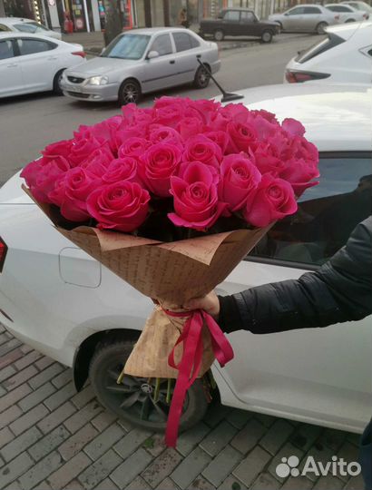 Розы букет цветов 51