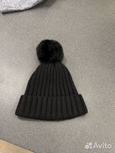 Шапка Tory Burch шерстяная