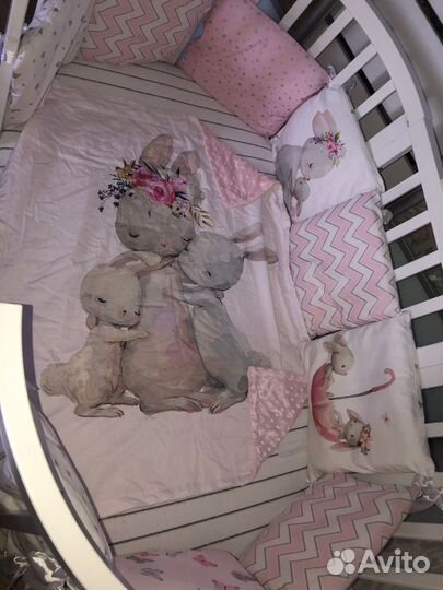 Бортики на кроватку