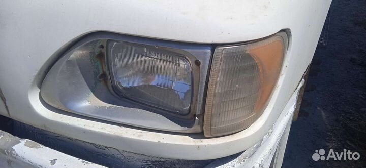 Запчасти на интернационал 9400