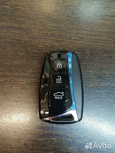 Смарт ключ Hyundai Santa Fe с 2012г