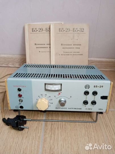 Источник питания Б5-29