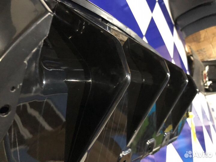 Бампер бмв ф 10 передний