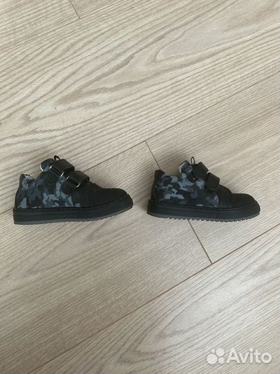 Кроссовки полуботинки 25 размер