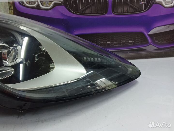 Фара правая Porsche Cayenne 3 Adaptive LED Хром