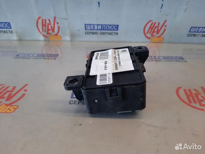 Модуль управления колонкой Cadillac Escalade