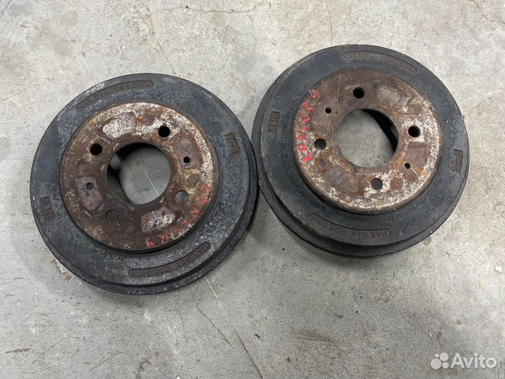 Задние барабаны на Mitsubishi Lancer 9