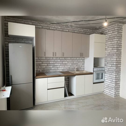 Кухня на заказ угловая