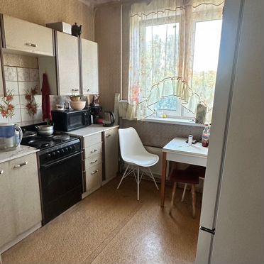 Комната 18 м² в 2-к., 4/14 эт.