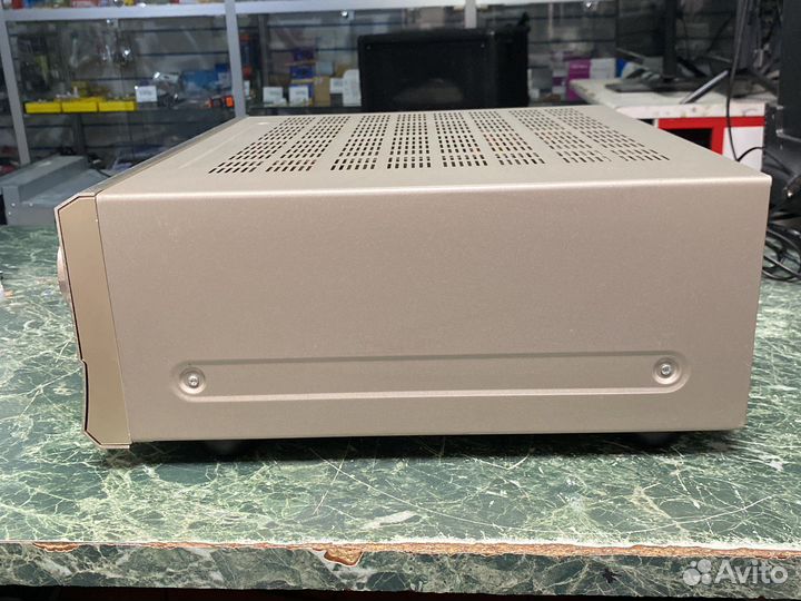 Ресивер Onkyo TX-SR601E