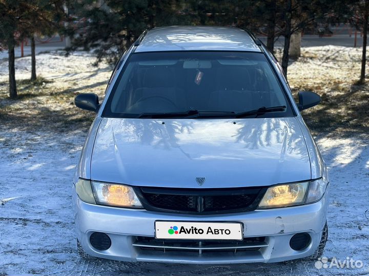 Nissan Wingroad 1.5 AT, 2001, 230 000 км