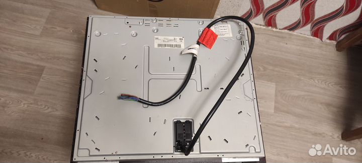Варочную панель Hotpoint Ariston KRC 641 DB