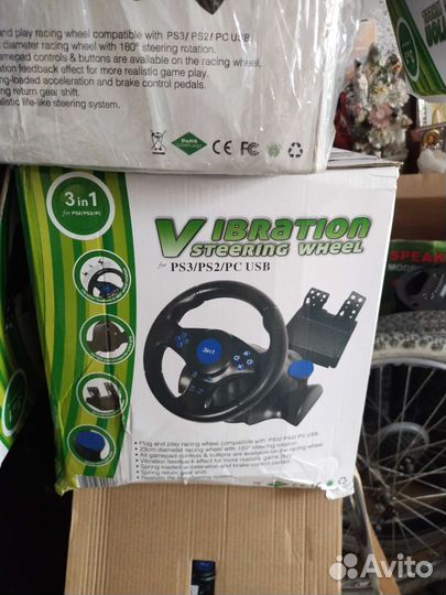 Игровой руль с педалями