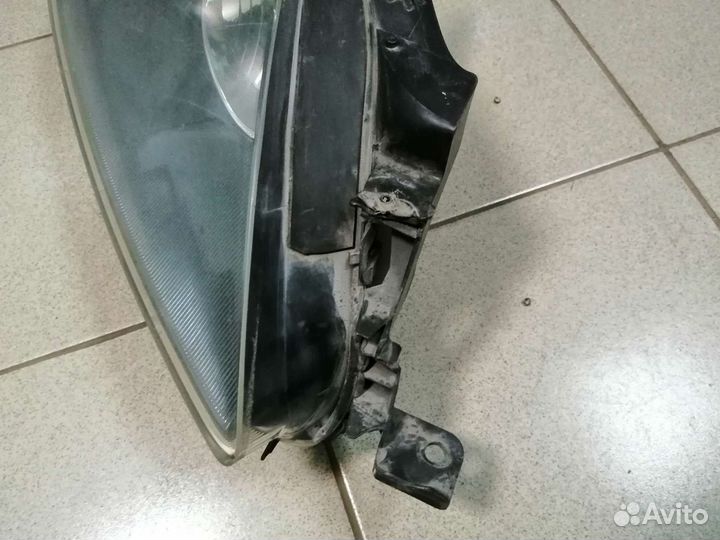 Фара правая ксенон Mazda CX7 CX-7 CX 7