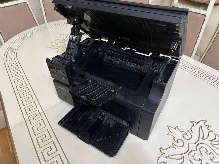 Принтер HP LaserJet Pro M1132 MFP