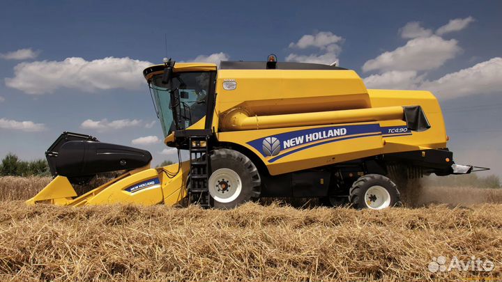 В разборе комбайны Нью Холанд New Holland