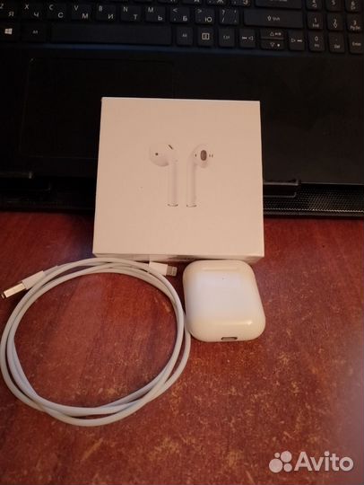 Беспроводные наушники SoundPro