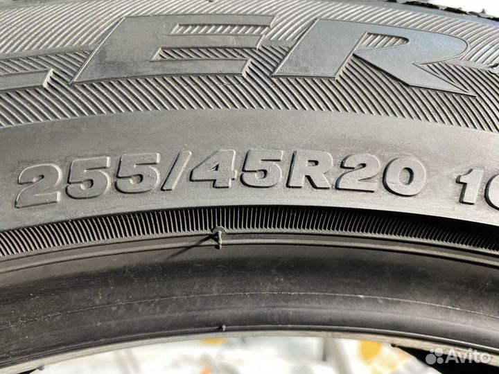 Bridgestone Dueler H/P Sport 255/45 R20 106W