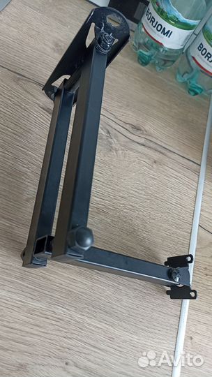 Кронштейн на стену