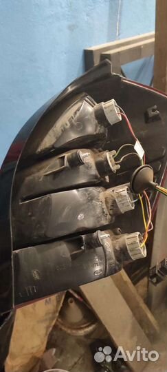 Задний левый фонарь Лада калина 2