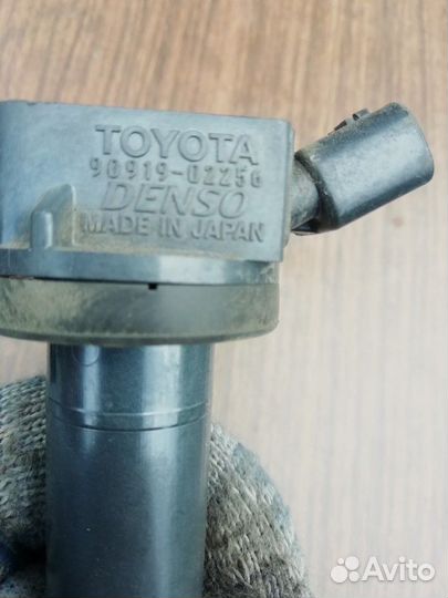 Катушка зажигания Тойота лексус