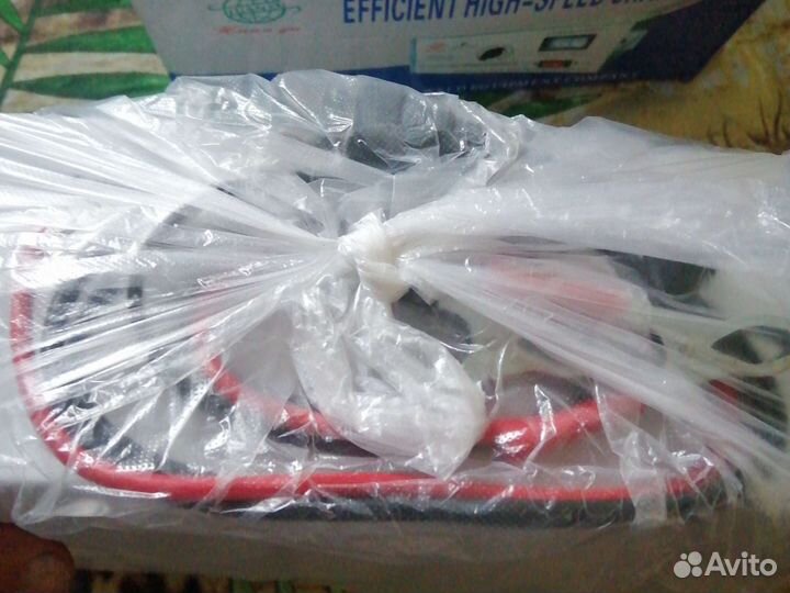 Зарядное устройство