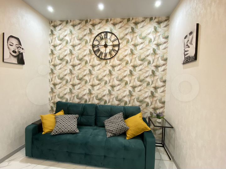 2-к. квартира, 50 м², 1/9 эт.