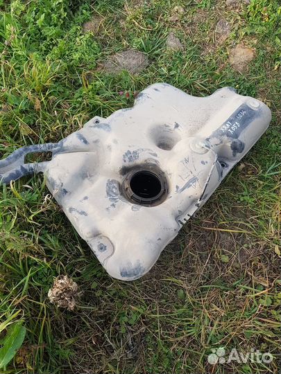 Топливный бак LADA xray