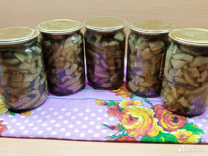 Грибы грузди солёно-маринованные 0,7 литр банка