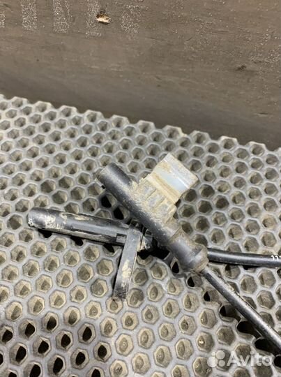 Датчик ABS задний Калина Гранта Приора Он-до