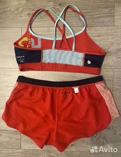 Костюм Reebok для фитнеса женский 46