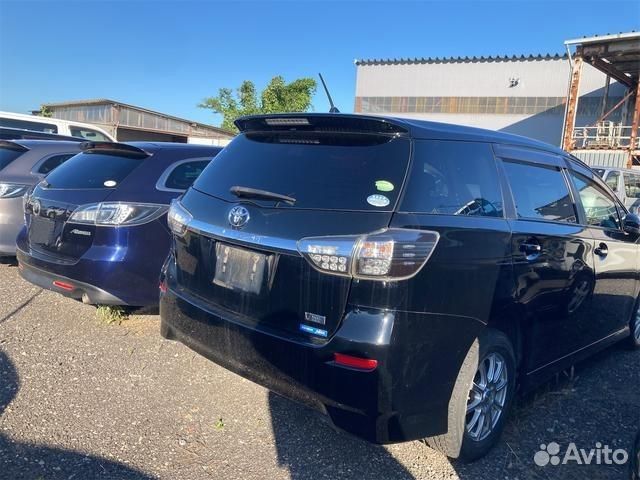 Toyota Wish 1.8 CVT, 2013, 57 000 км