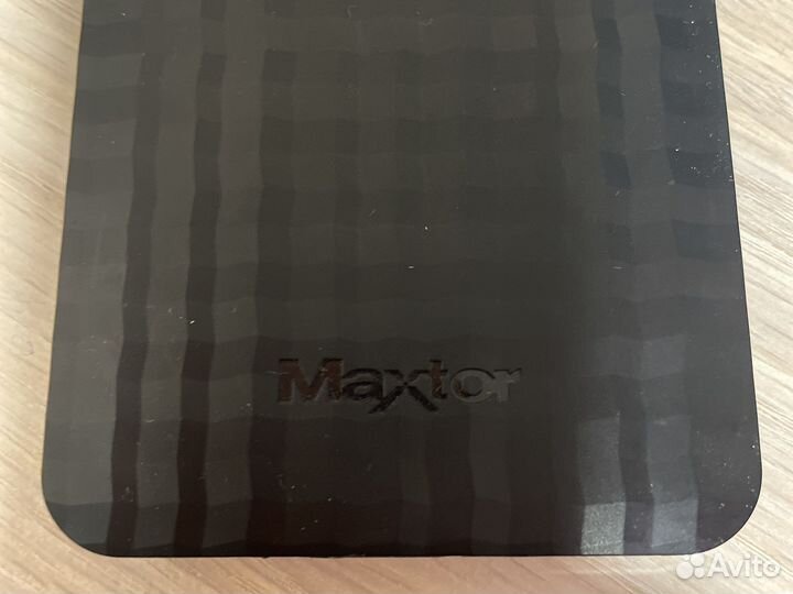 Внешний диск Maxtor M3 1 tb