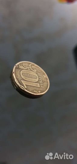 Монета с заводским браком