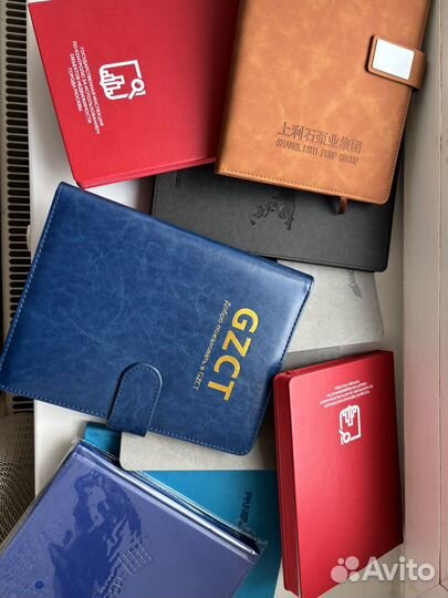 Блокноты ежедневники