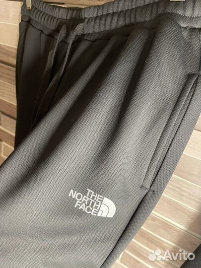 Спортивный костюм мужской The North Face новый