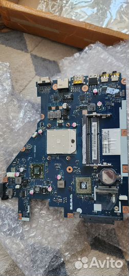 Материнская плата PEW96 LA-6552P (Новая)