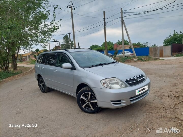 Toyota Corolla Fielder 1.5 AT, 2004, 318 000 км