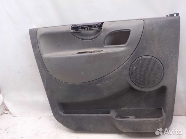 Обшивка передней левой двери citroen jumpy