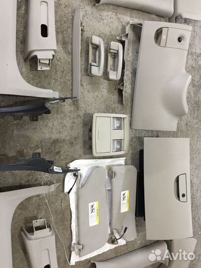 Обшивки салона crysler 300C