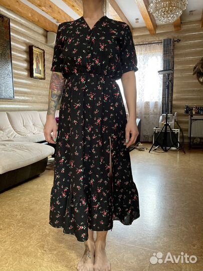 Платье женское