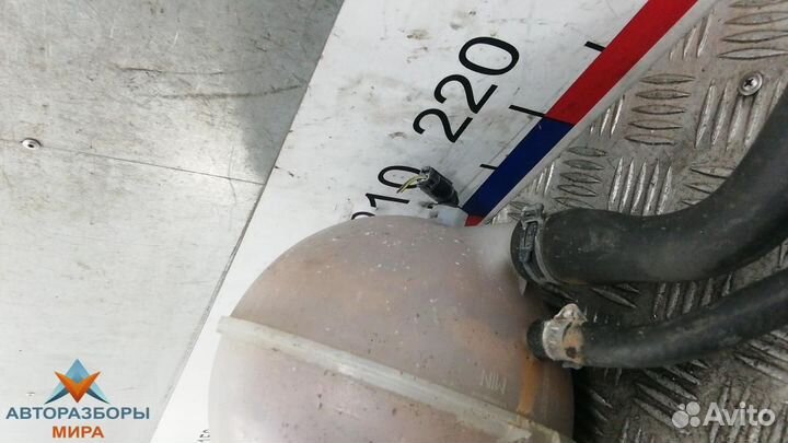 Бачок расширительный Mercedes-Benz Vito W639 2010