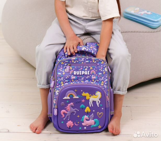 Рюкзак школьный для девочки новый