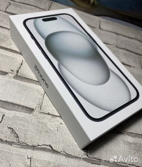 iPhone 15, 128 ГБ