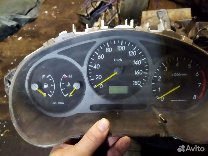 Панель приборов Subaru Impreza GG2, с МКПП