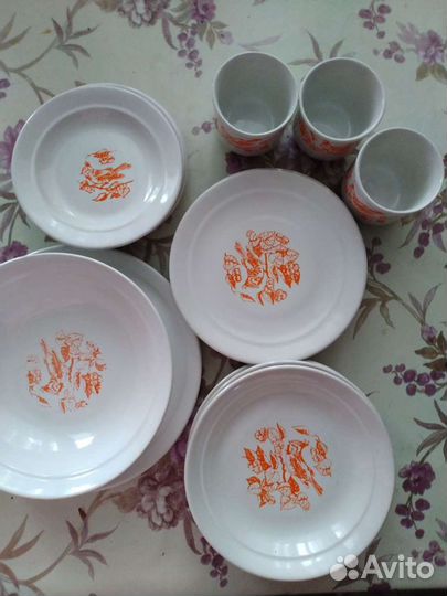 Столовый сервиз из толстого фаянса на 3 человек