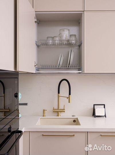 Кухонные гарнитруы