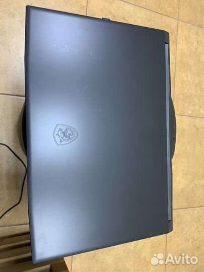 Игровой ноутбук MSI katana