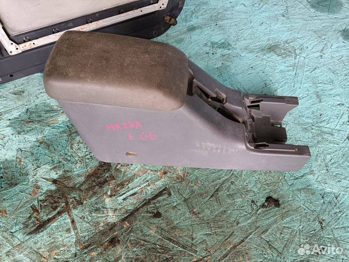 Подлокотник Mazda 6 GG