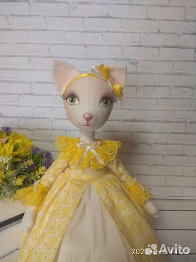 Текстильная интерьерная кукла